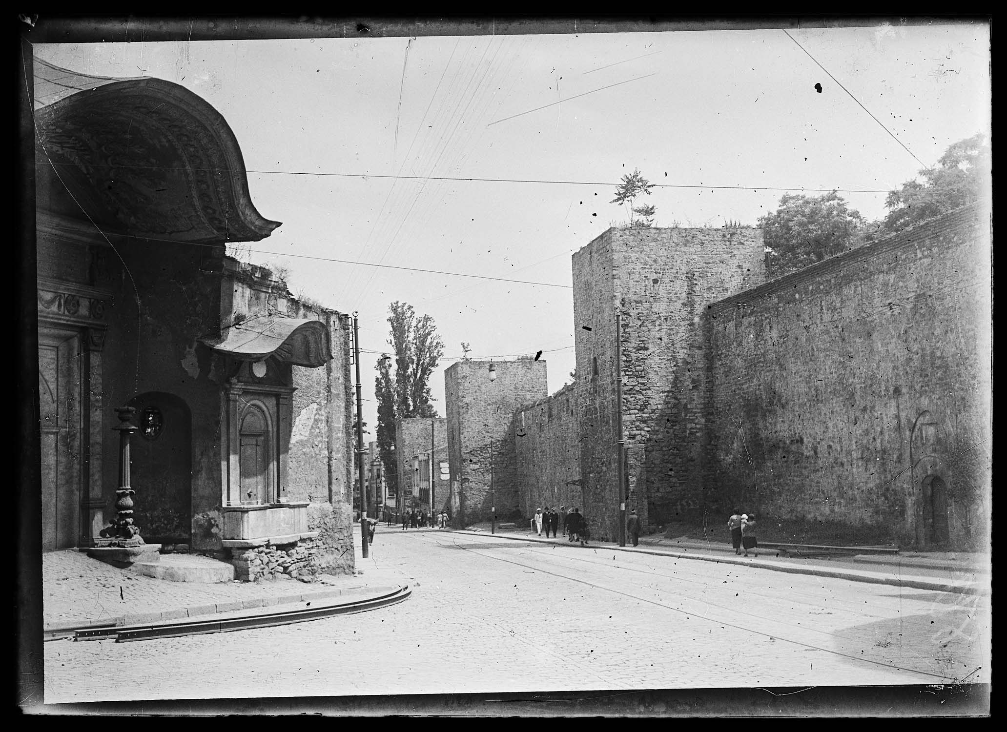Le mur et la Sublime Porte